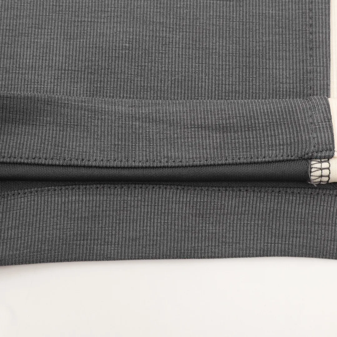 Moncler logo ， ， logo ， 。 ， 。 100% ， ， Breathable。 ， ， ， ！ size：1-4